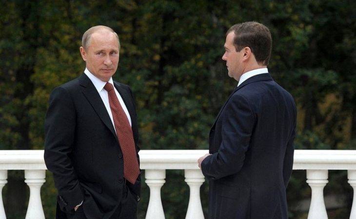 Путин и Медведев опубликовали свои декларации о доходах