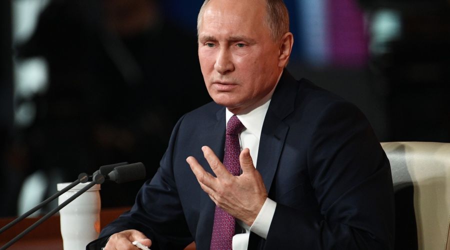 Путин поручил ускорить создание защиты от гиперзвукового оружия