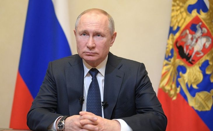 Путин предложил установить доплаты врачам в 80 тыс. руб. в месяц за борьбу с коронавирусом