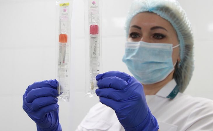Алтайским медработникам, оказывающим помощь пациентам с коронавирусом, выделены дополнительные средства