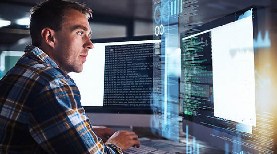ВТБ запустил третий сезон оплачиваемых стажировок для IT-специалистов