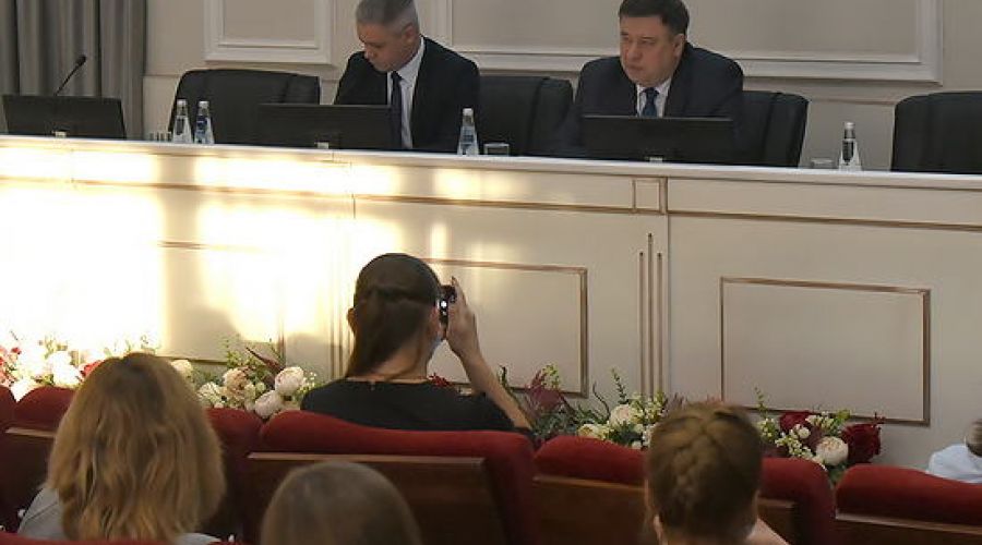 Новые методы лечения сахарного диабета рассмотрели на конференции в Алтайском медуниверситете